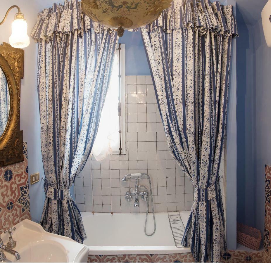 Il Teatro Di Nerone Appartement Napels Buitenkant foto