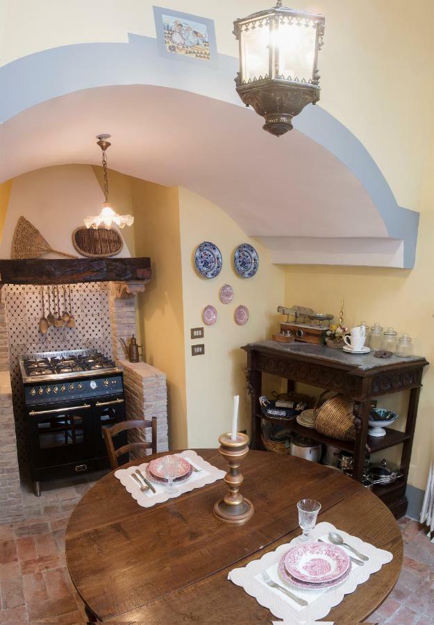 Il Teatro Di Nerone Appartement Napels Buitenkant foto